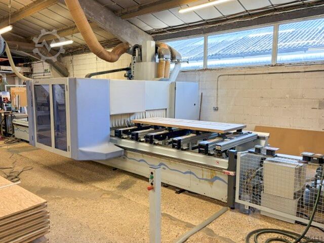Centre d'usinage à 5 axes HOMAG VENTURE BMG 311/60/F/K