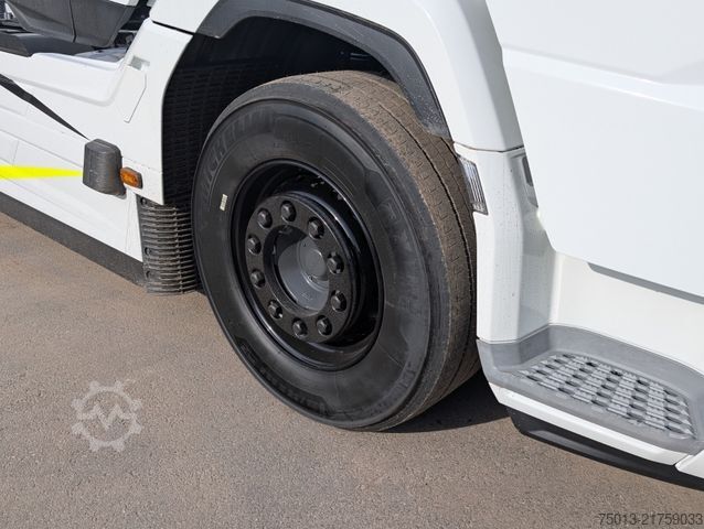 Standard dragbil DAF XG+ 530 PS, MIETEN?