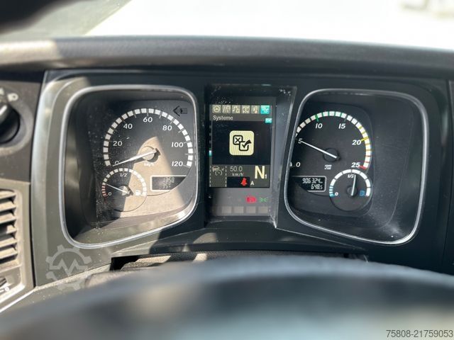 Farligt gods lastbil MERCEDES-BENZ Actros 1843 ADR FL/AT Safety Xenon