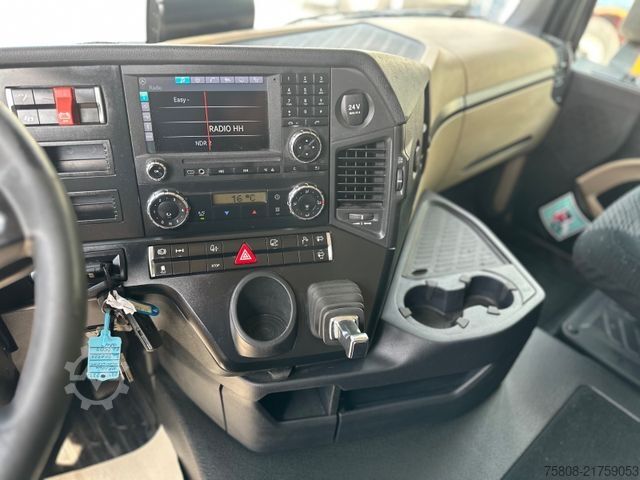 Farligt gods lastbil MERCEDES-BENZ Actros 1843 ADR FL/AT Safety Xenon