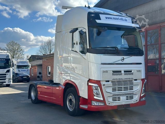 Standard dragbil VOLVO FH500  I-Save 2Tanks 1055L E6d ACC I-Park