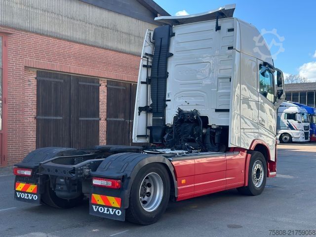 Standard dragbil VOLVO FH500  I-Save 2Tanks 1055L E6d ACC I-Park