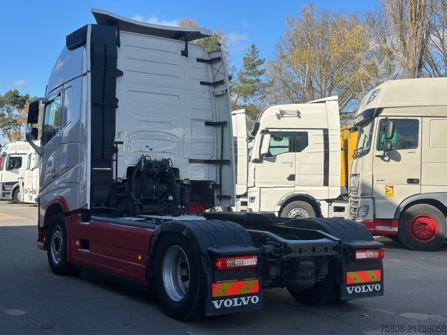 Standard dragbil VOLVO FH500  I-Save 2Tanks 1055L E6d ACC I-Park