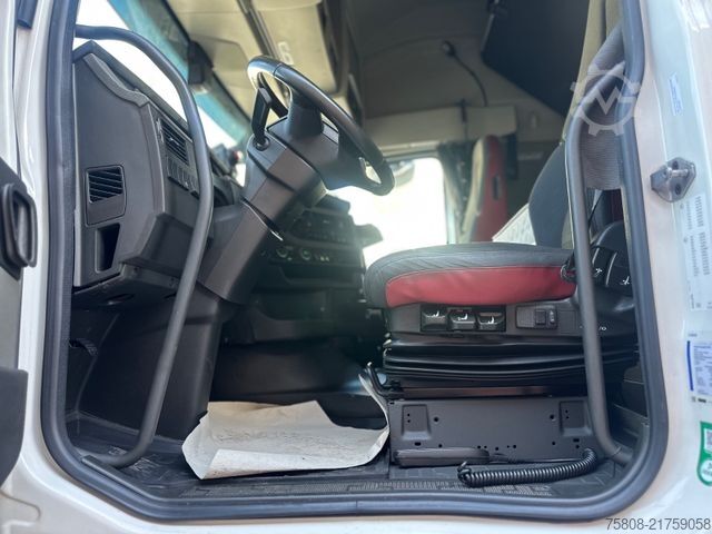 Standard dragbil VOLVO FH500  I-Save 2Tanks 1055L E6d ACC I-Park