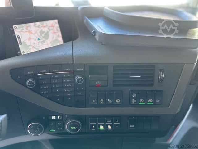 Standard dragbil VOLVO FH500  I-Save 2Tanks 1055L E6d ACC I-Park