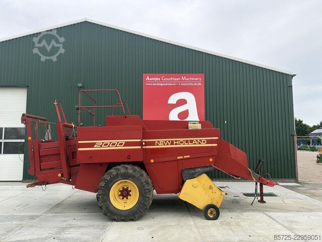 Vierkante balenpers New Holland D2000