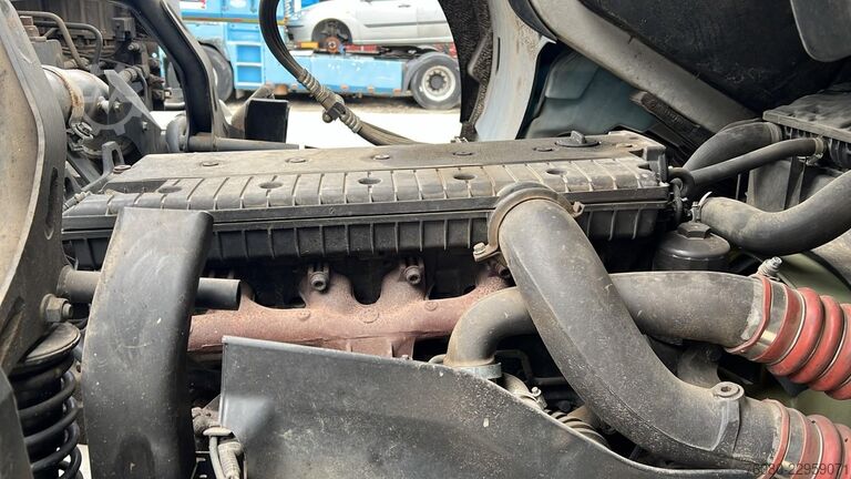 Kipper met kraan Mercedes-Benz Axor 1828 (BELGIAN TRUCK / HIAB 122 E / MANUAL ...