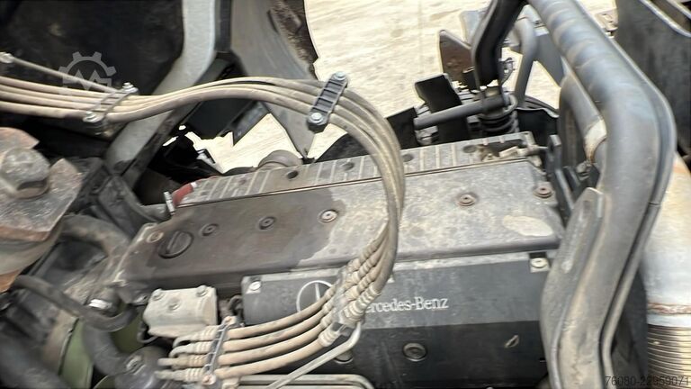 Kipper met kraan Mercedes-Benz Axor 1828 (BELGIAN TRUCK / HIAB 122 E / MANUAL ...
