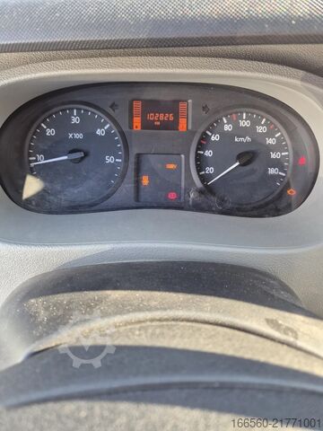 Φορτηγό-κιβώτιο Renault Master DCI 120