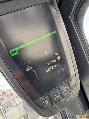 Stivuitor electric cu 4 roți Linde E25HL-02/600