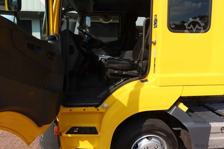 Kurtarma aracı Mercedes-Benz Atego 1221 L Takelwagen 6 persoons