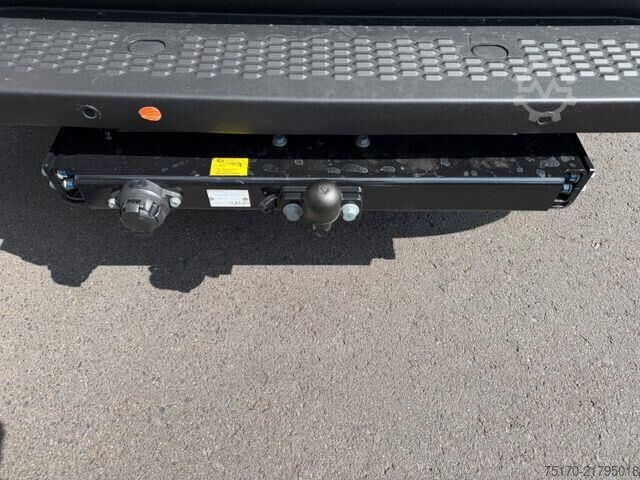Kombi s vysokou střechou Iveco Daily 35C21 HA8 *R4.100mm*AHK*Automatik*LED*