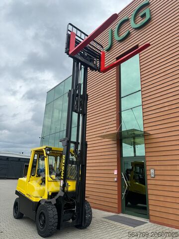 4 tekerlekli forklift Hyster H 5.0FT/Positioner+sideshift/ 3662 hours