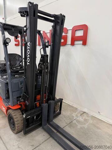 Forklift Toyota 11054 - 8FBE16T