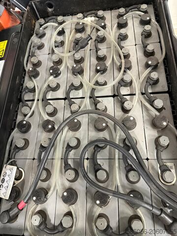 Wózek widłowy Toyota 11049 - 8FBE15T