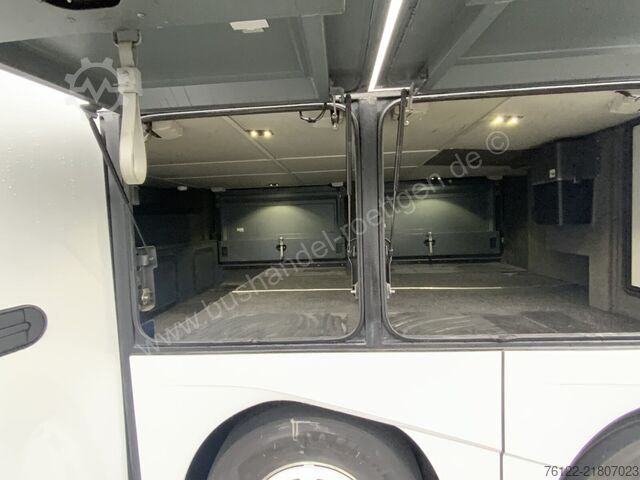 Dobbeltdækker Neoplan Skyliner L