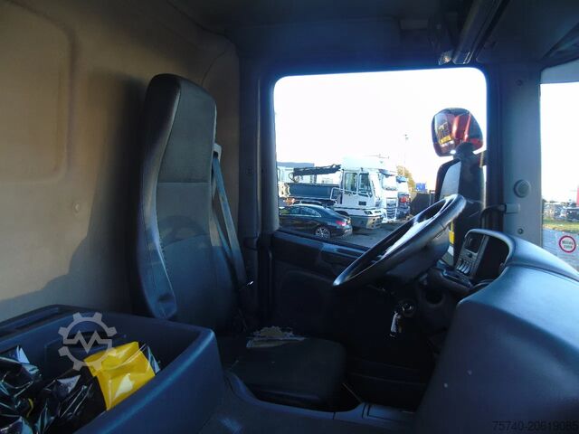 Kølet/frosset transport Scania P230 + carrier supra 950 + euro 5 + lift