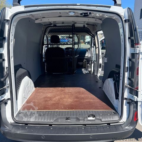 Dobozos furgon RENAULT Kangoo Rapid Maxi Extra # Navi#Kamera#Dachträger