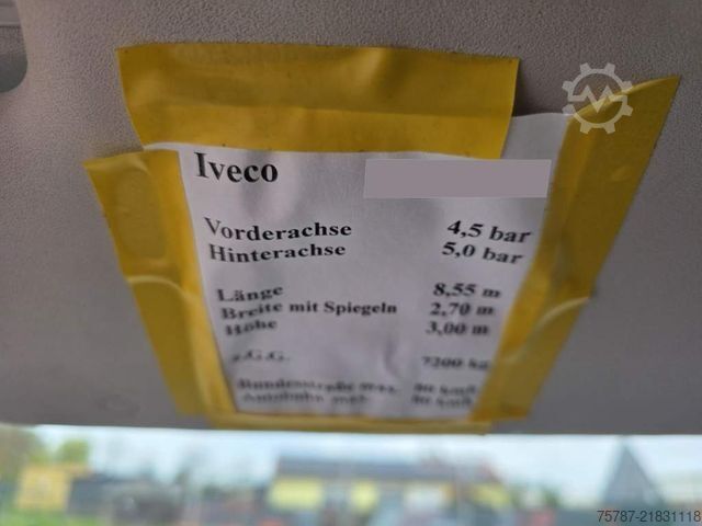 Sandučar IVECO 72-210 KJoffer mit Ladebordwand,AHK, Blatt/ Luft