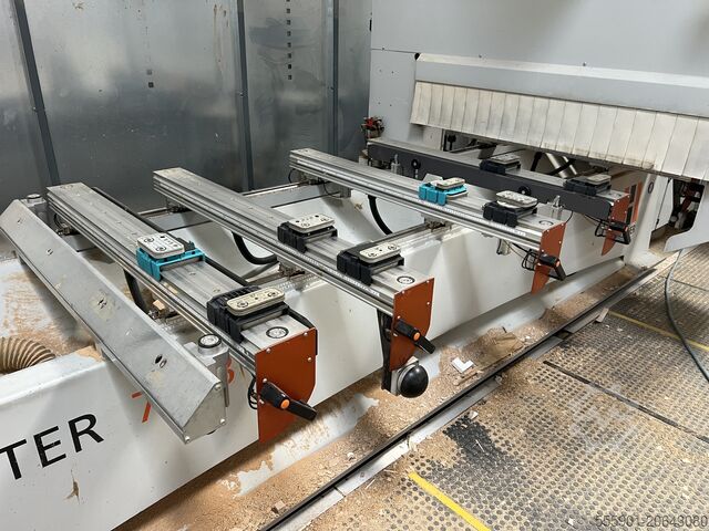 Centru de prelucrare cu 4 axe HOLZ-HER PRO-MASTER 7018