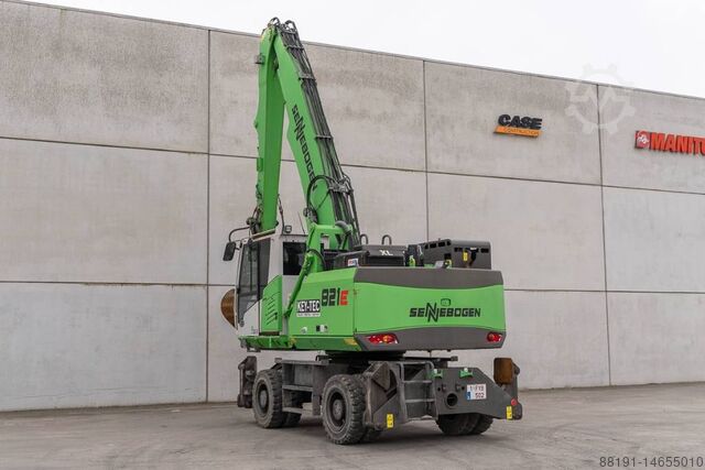 Mobiele graafmachine Sennebogen 821 E