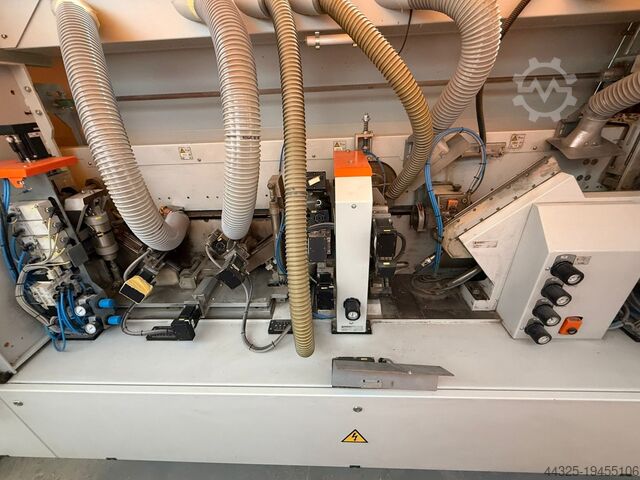 Enkelzijdige kantensnijmachine HOLZHER ACCURA 1554