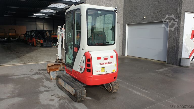 Mini ekskavatör Takeuchi TB216