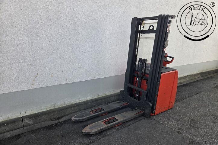 Manual stacker Linde L16i