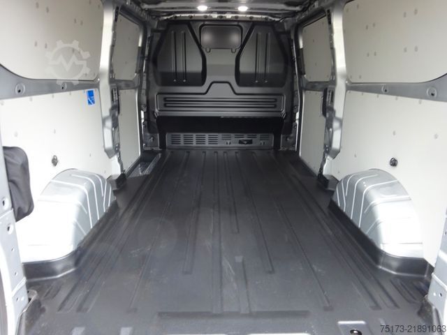 Furgon blaszak FORD Transit Custom Kasten 320 L2 Trend AWD Stdhz LED