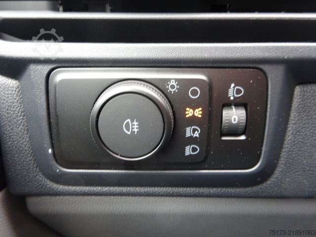 Furgon blaszak FORD Transit Custom Kasten 320 L2 Trend AWD Stdhz LED