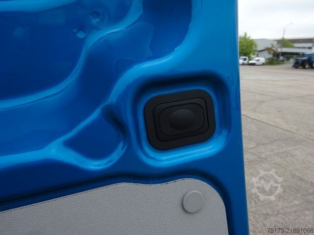 Panelová dodávka FORD Transit Custom Kasten 320 L2 Sport DoKa 4x4 LED