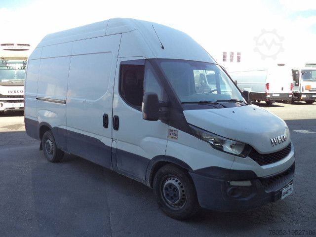 Κλειστό βαν IVECO 35S15/2.3 V