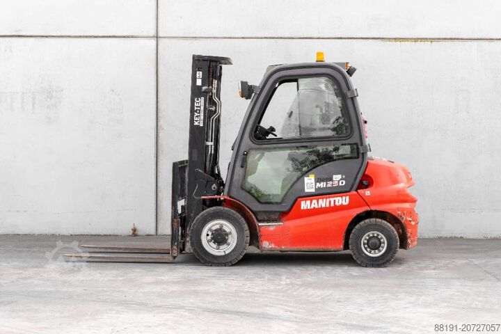 Gaffeltruck Manitou MI 25 D
