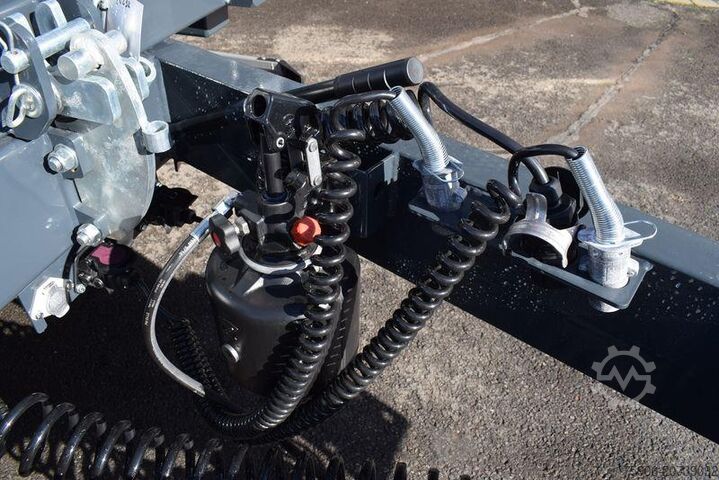 Araba taşıyıcı römork Gourdon PEB 111