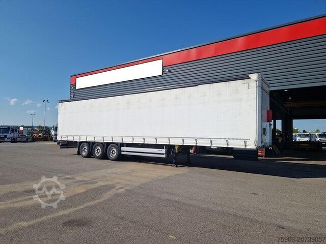 Semi-remorque Schmitz Cargobull TAUTLINER