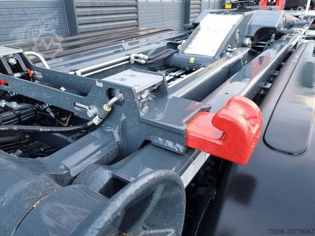 Camion benne Iveco X-WAY