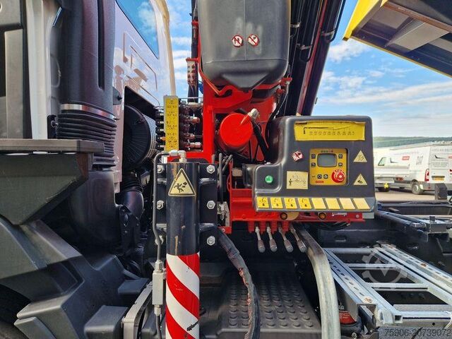 Tipper truck Renault Gamme C