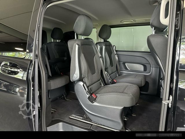 Minibus MERCEDES-BENZ V 220d 4MATIC STYLE DISTRONIC+MULTIBEAM+AHK+NAVI