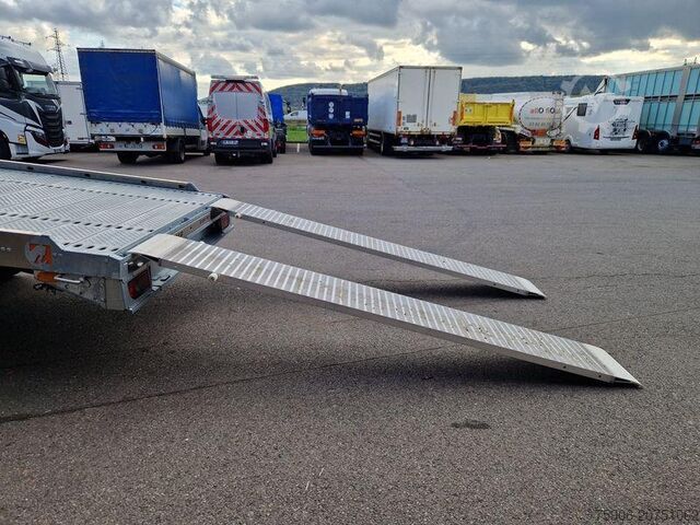 Car transporter trucks Iveco Daily