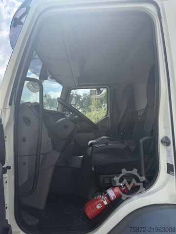 Kamion sa ravnom platformom i ceradom DAF LF 290 EURO 6 19T CAJA TAULINER