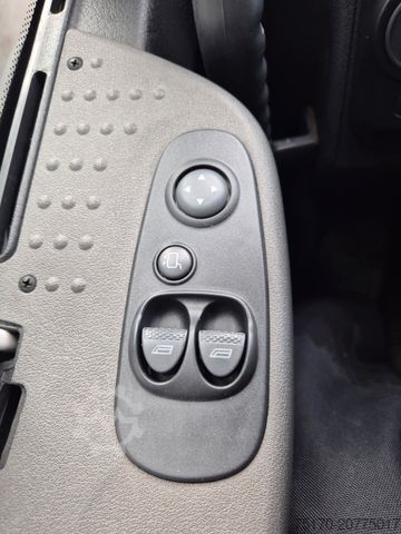 Camión volquete trilateral IVECO Trakker AT260T41W 6x6 Meiller AHK