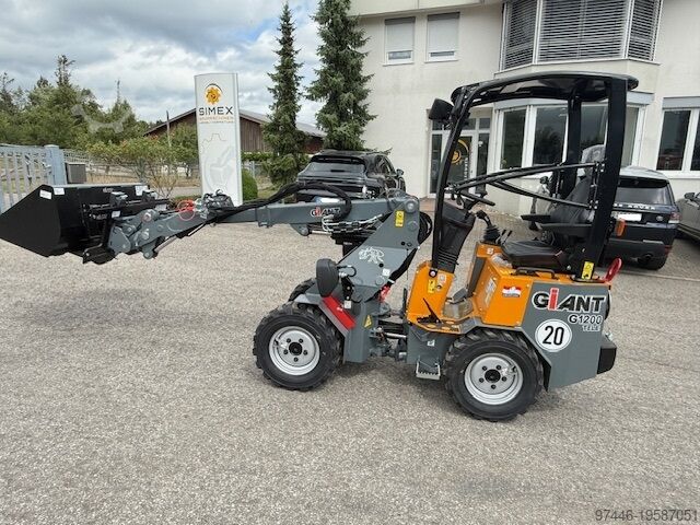 Ładowarka teleskopowa Giant G1200 TELE