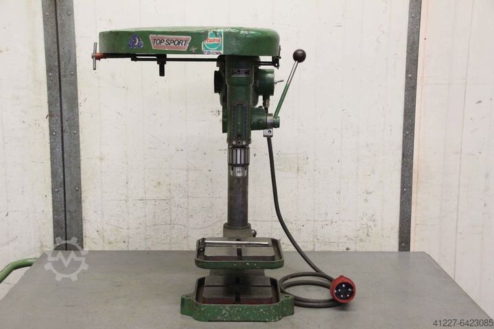 Taladro de banco AEG DTBK-10