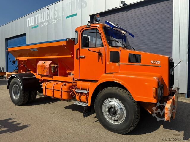 Kamion za posipanje Volvo N **N720-MINT CONDITION**
