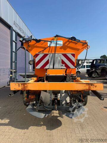 Kamion za posipanje Volvo N **N720-MINT CONDITION**