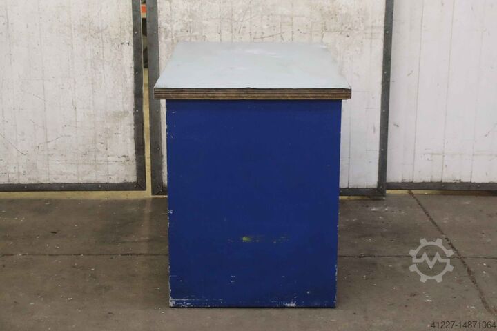 Werkbank unbekannt 1240/700/H850 mm