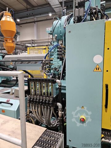 Fröccsöntőgép ENGEL duo 5550/650 pico