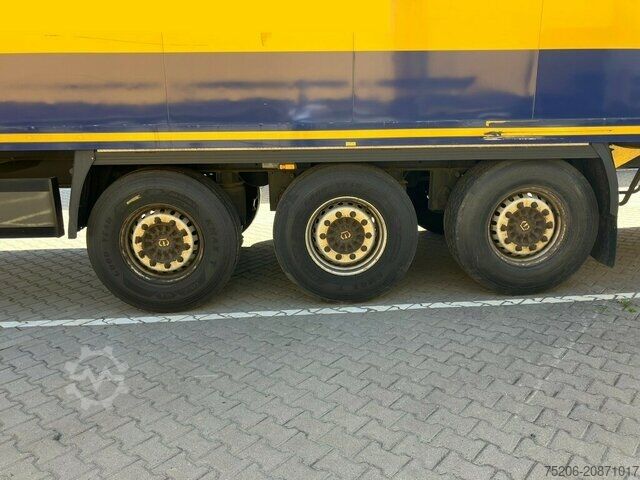 Spezial-LKW Krone Cool Liner SDR 27 eL4-DS
