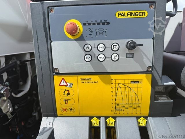 Pritschenwagen FUSO FUSO 6S15 Pritsche KRAN PALFINGER Auslegung 11 m