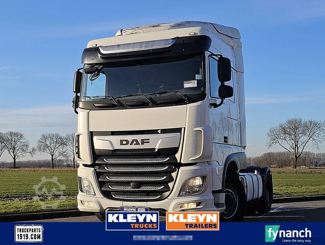 Standard-SZM DAF XF 450 SPACECAB